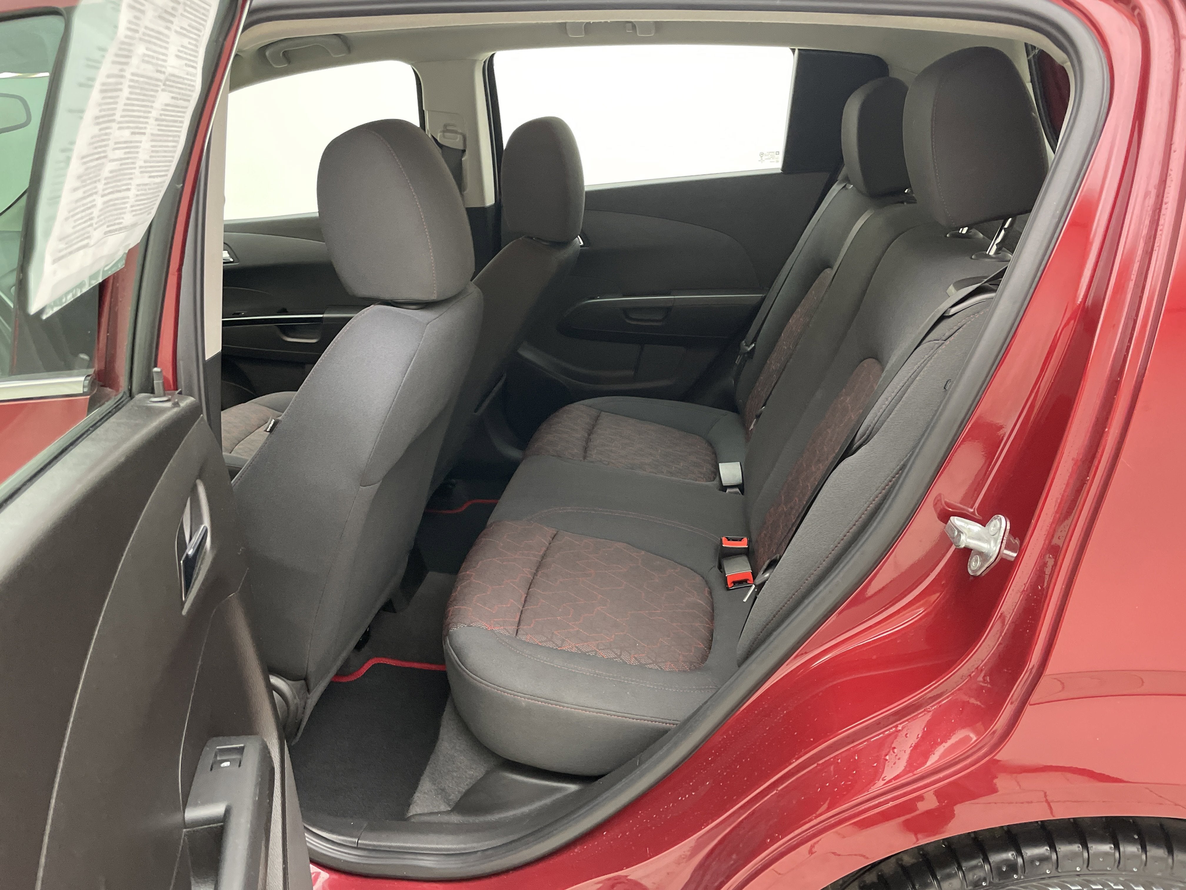 2017 Chevrolet Sonic LT