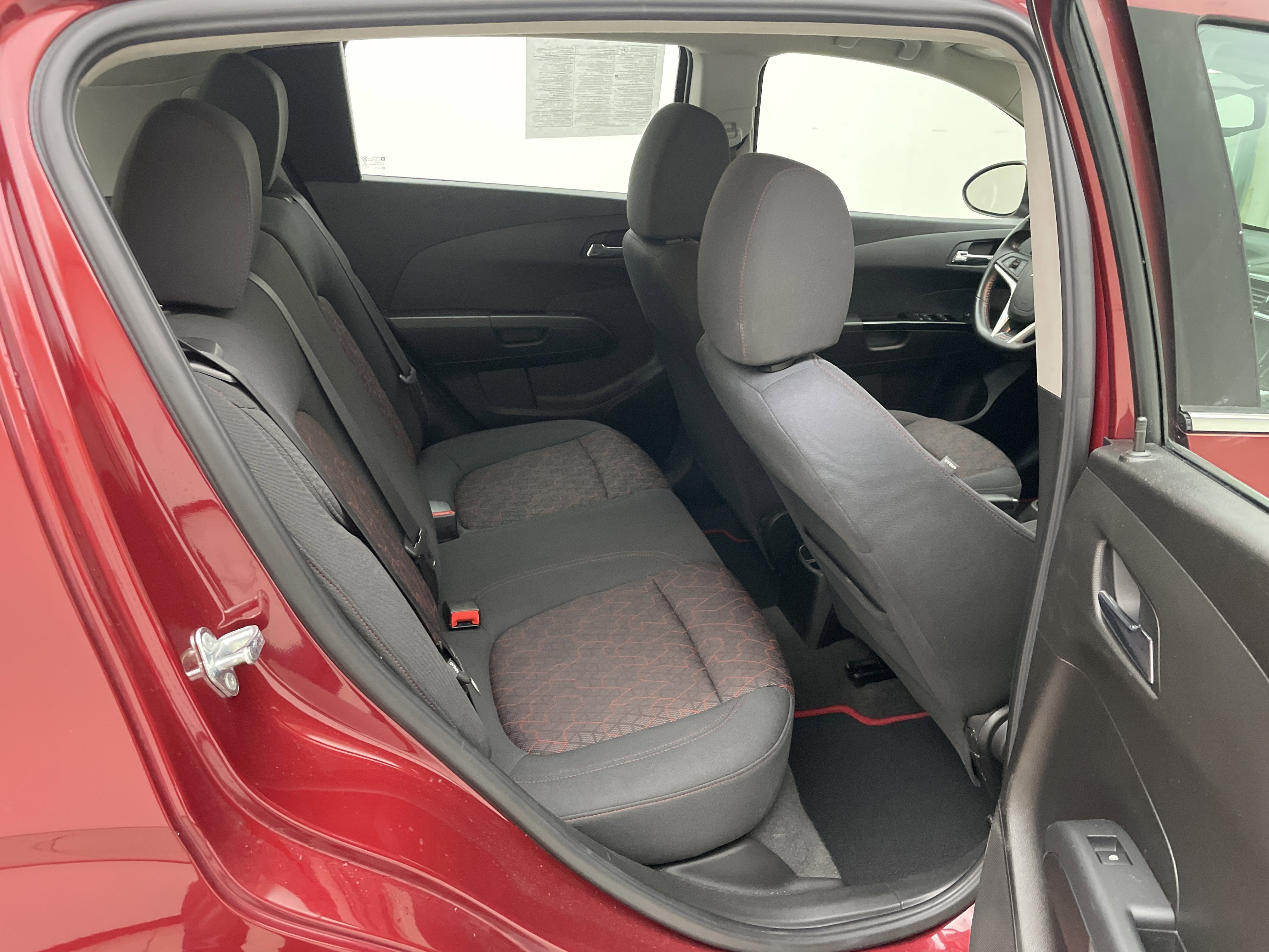 2017 Chevrolet Sonic LT