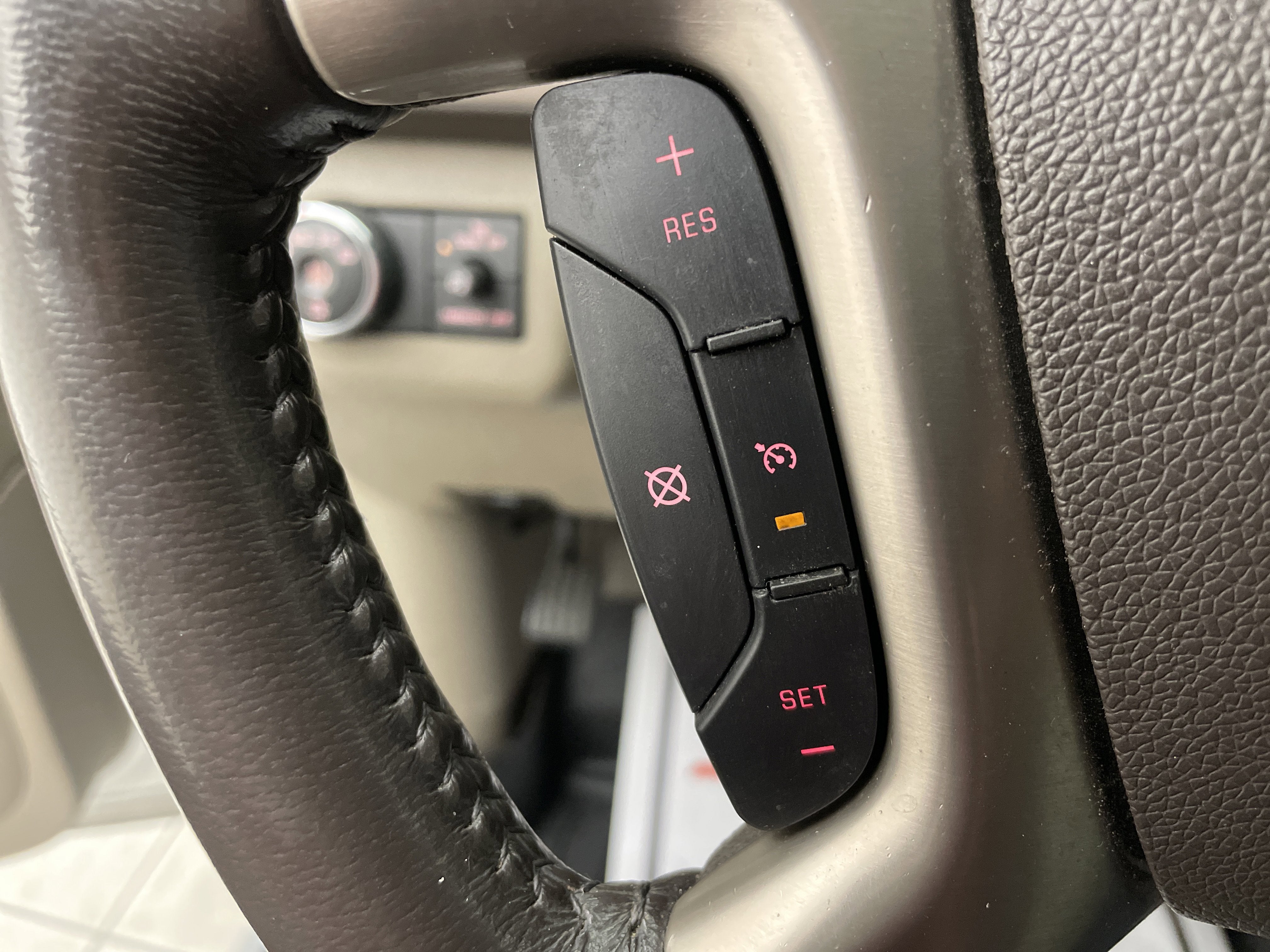 2013 GMC Acadia Denali