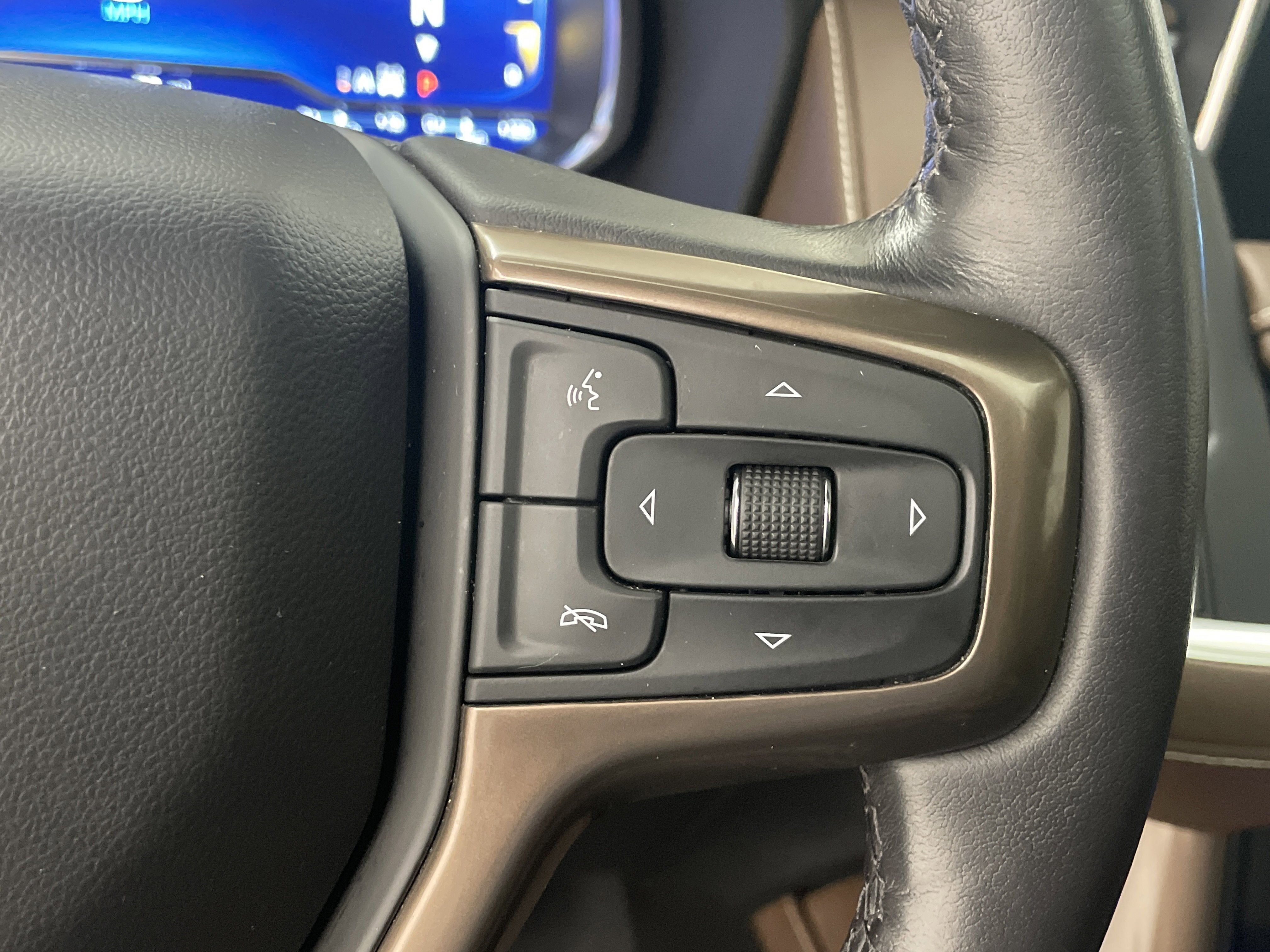 2022 Chevrolet Suburban High Country