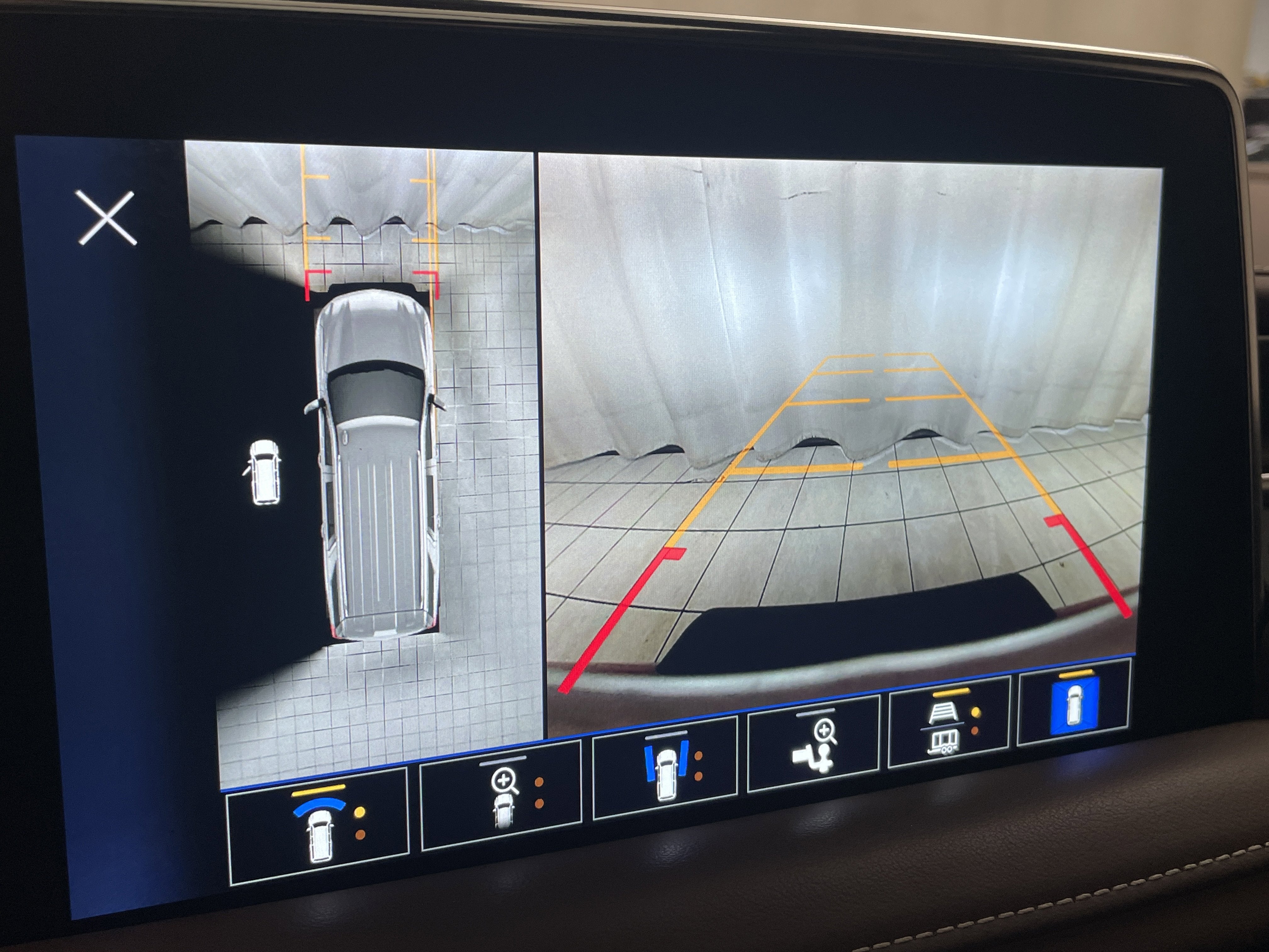 2022 Chevrolet Suburban High Country