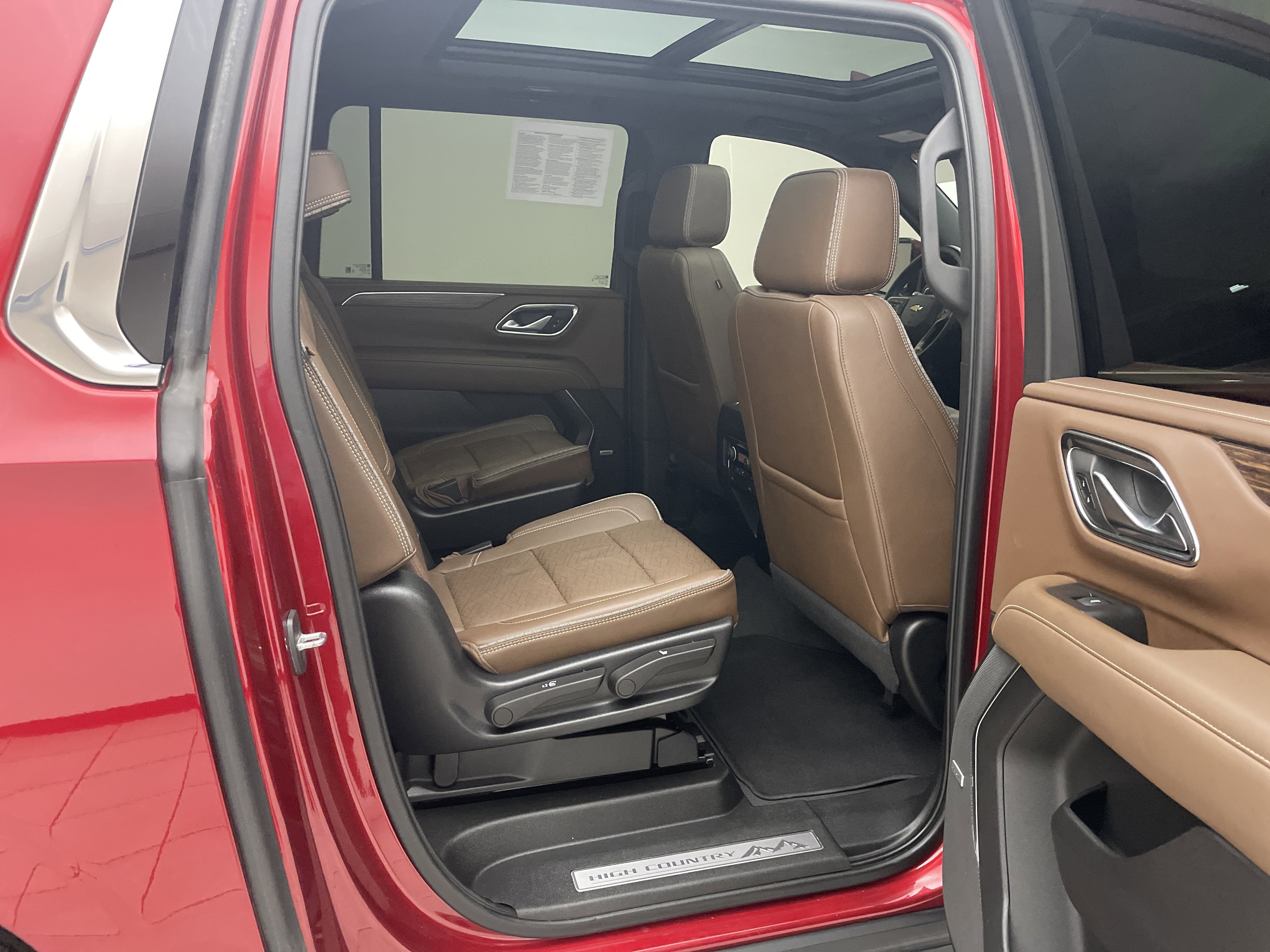 2022 Chevrolet Suburban High Country