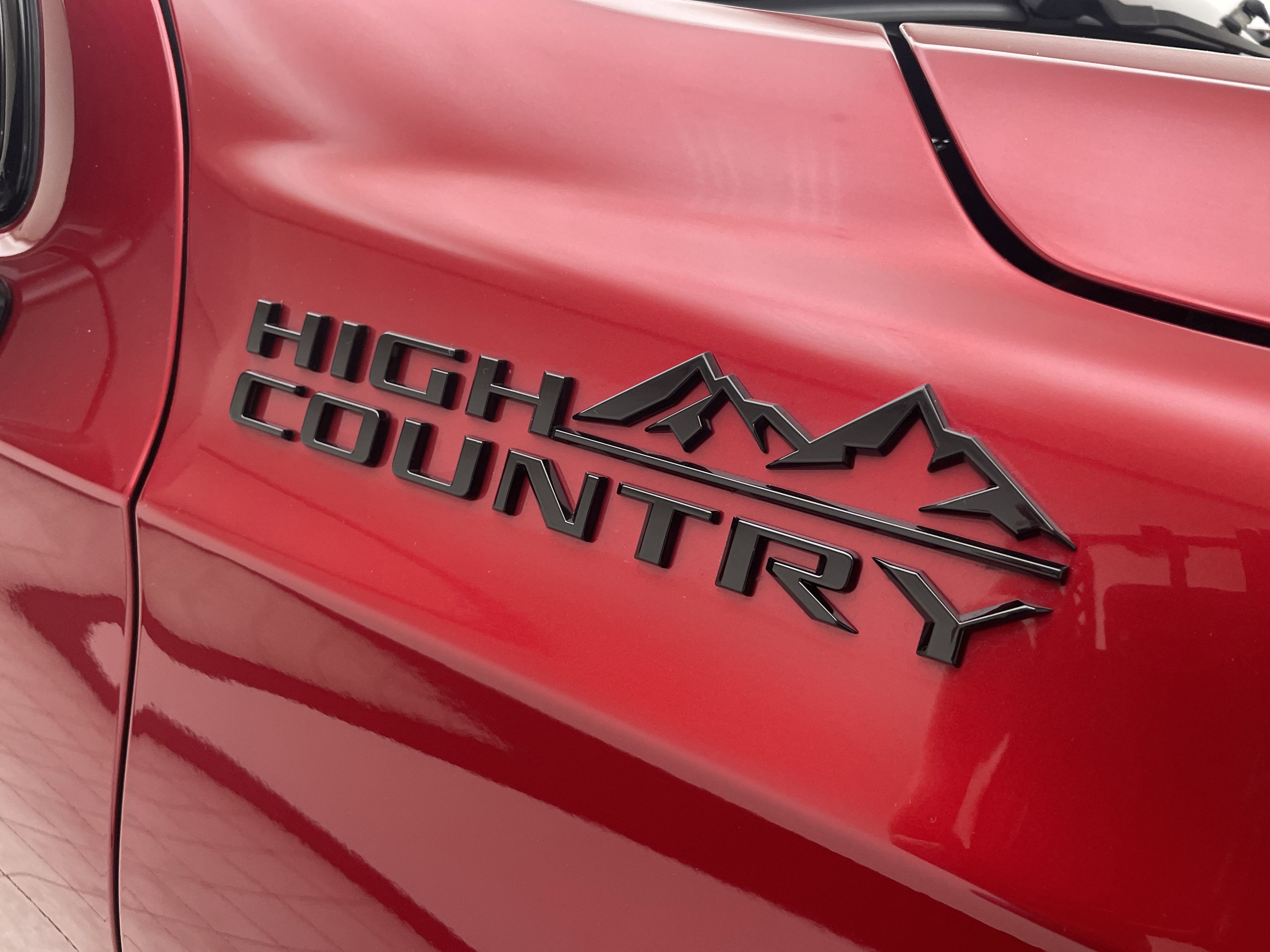 2022 Chevrolet Suburban High Country