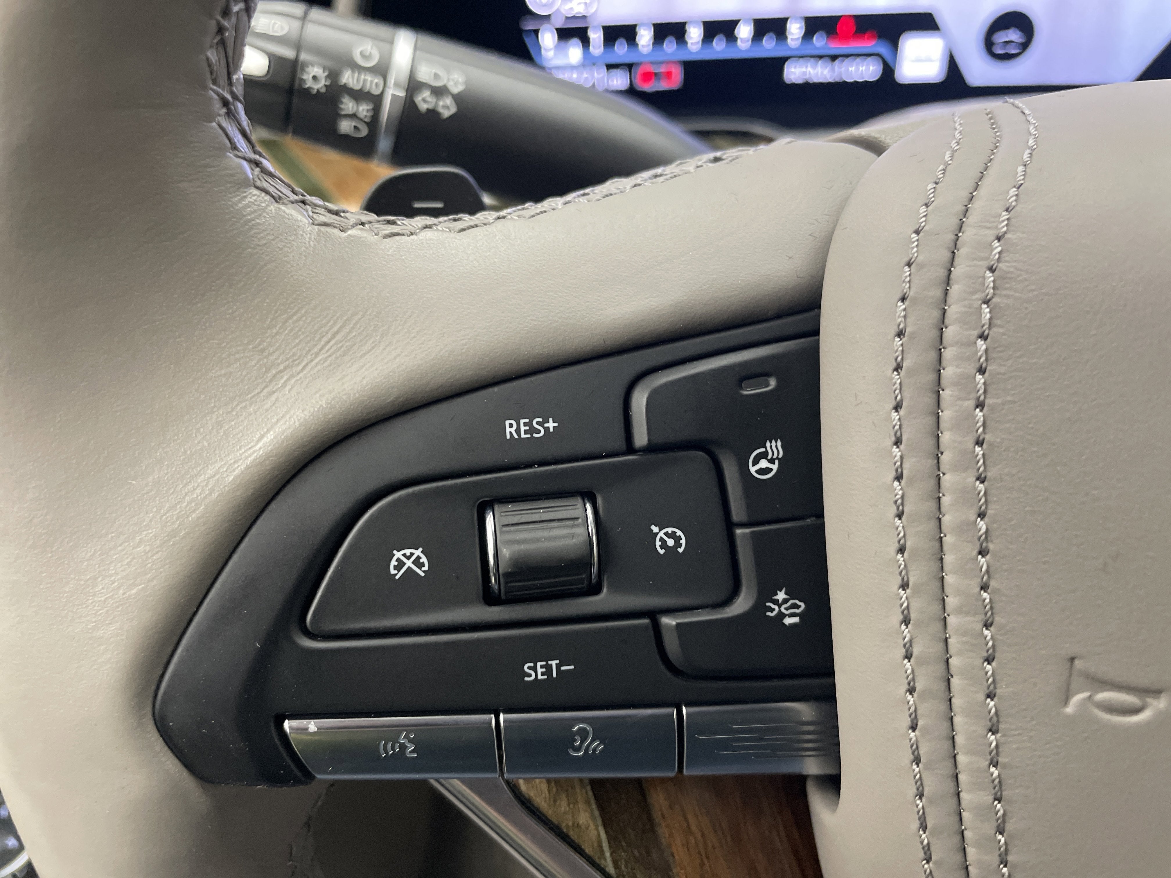 2021 Cadillac Escalade ESV Premium Luxury Platinum