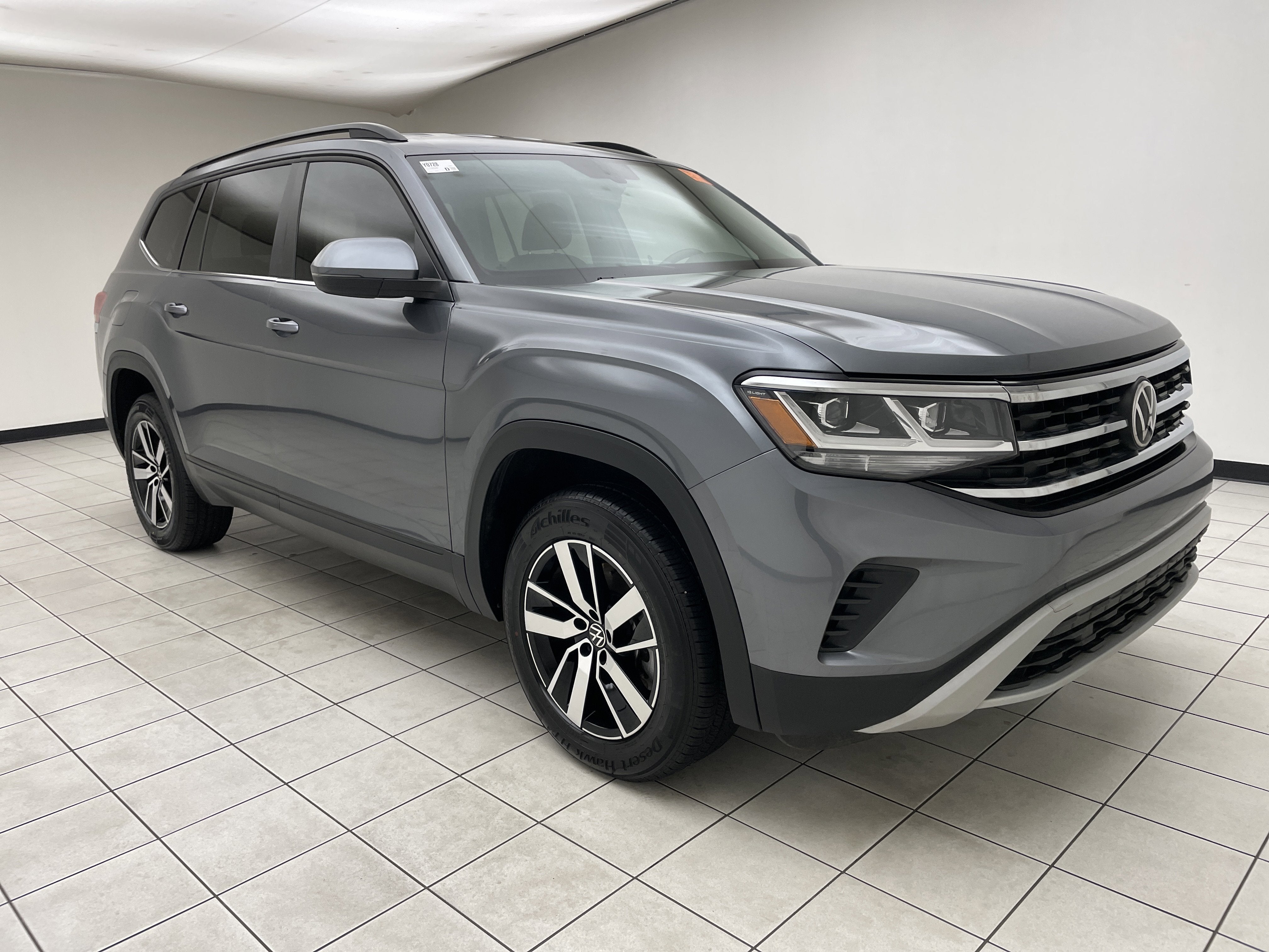 2023 Volkswagen Atlas 2.0T SE