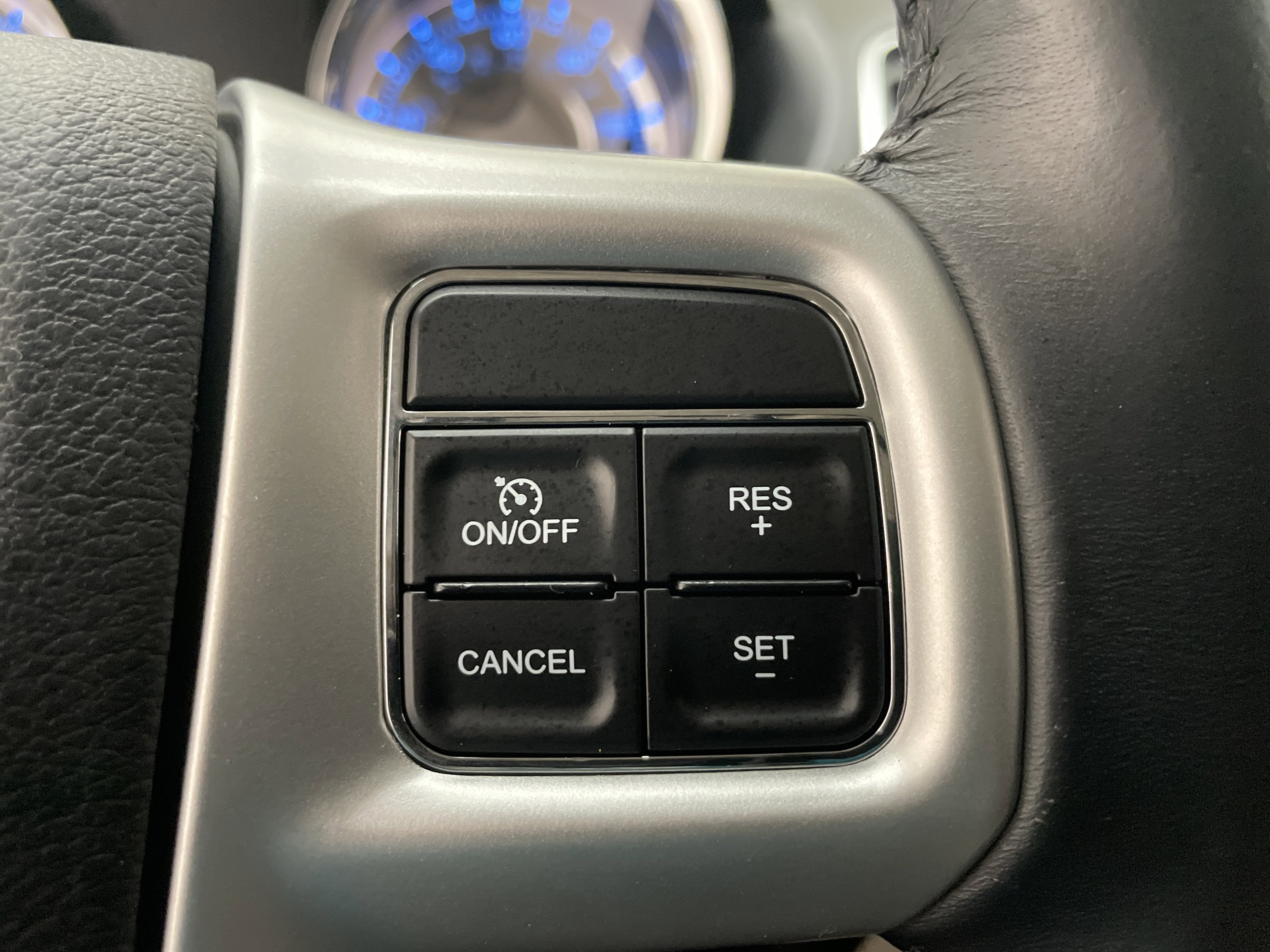 2015 Chrysler Town & Country LX