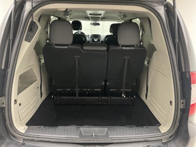 2015 Chrysler Town & Country LX