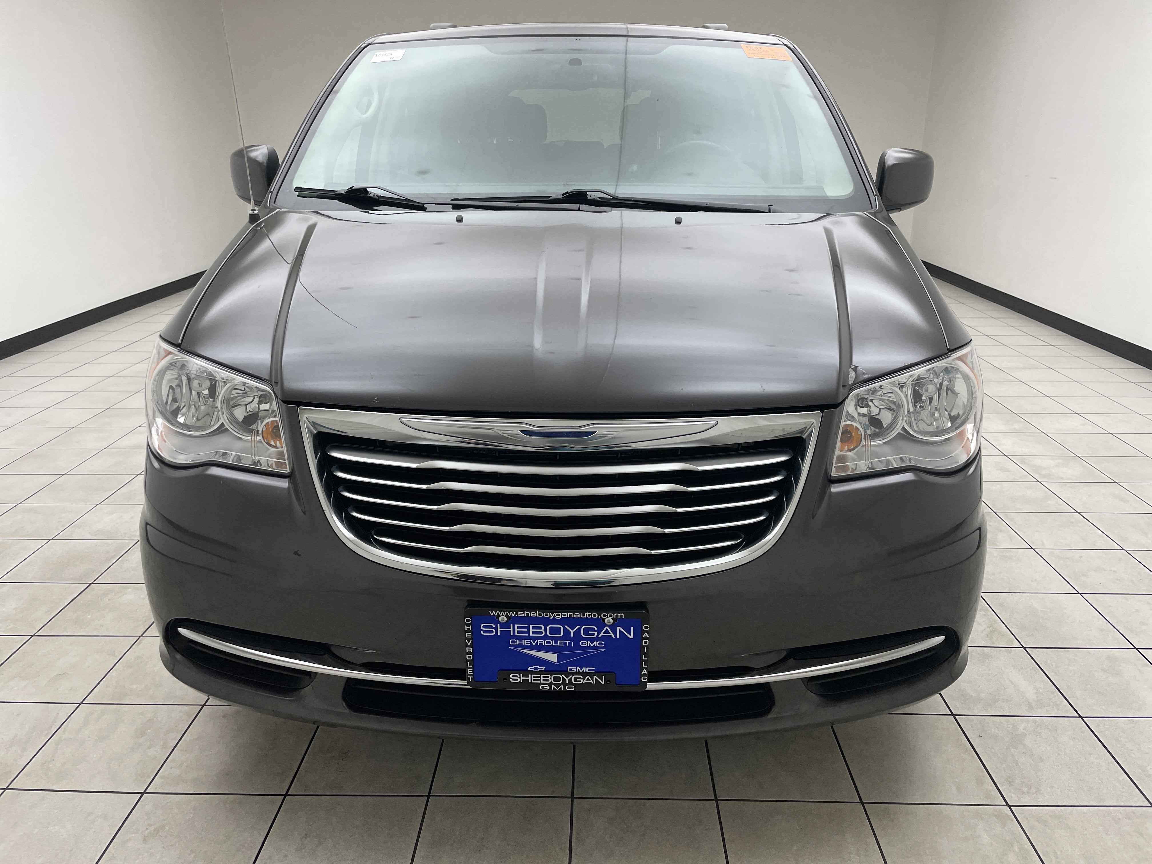 2015 Chrysler Town & Country LX