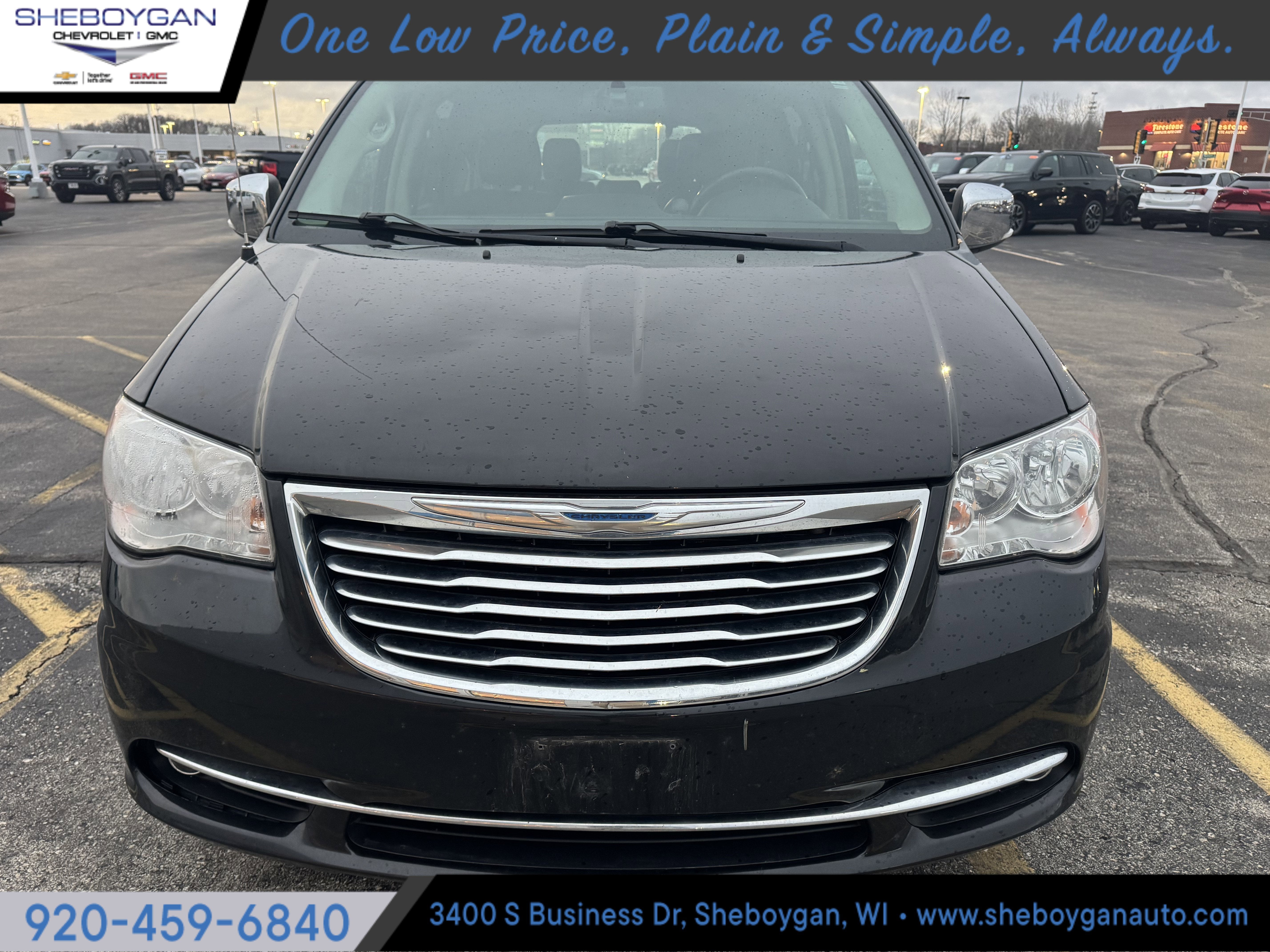 2016 Chrysler Town & Country Anniversary Edition