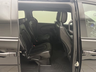 2024 Chrysler Pacifica Touring L AWD