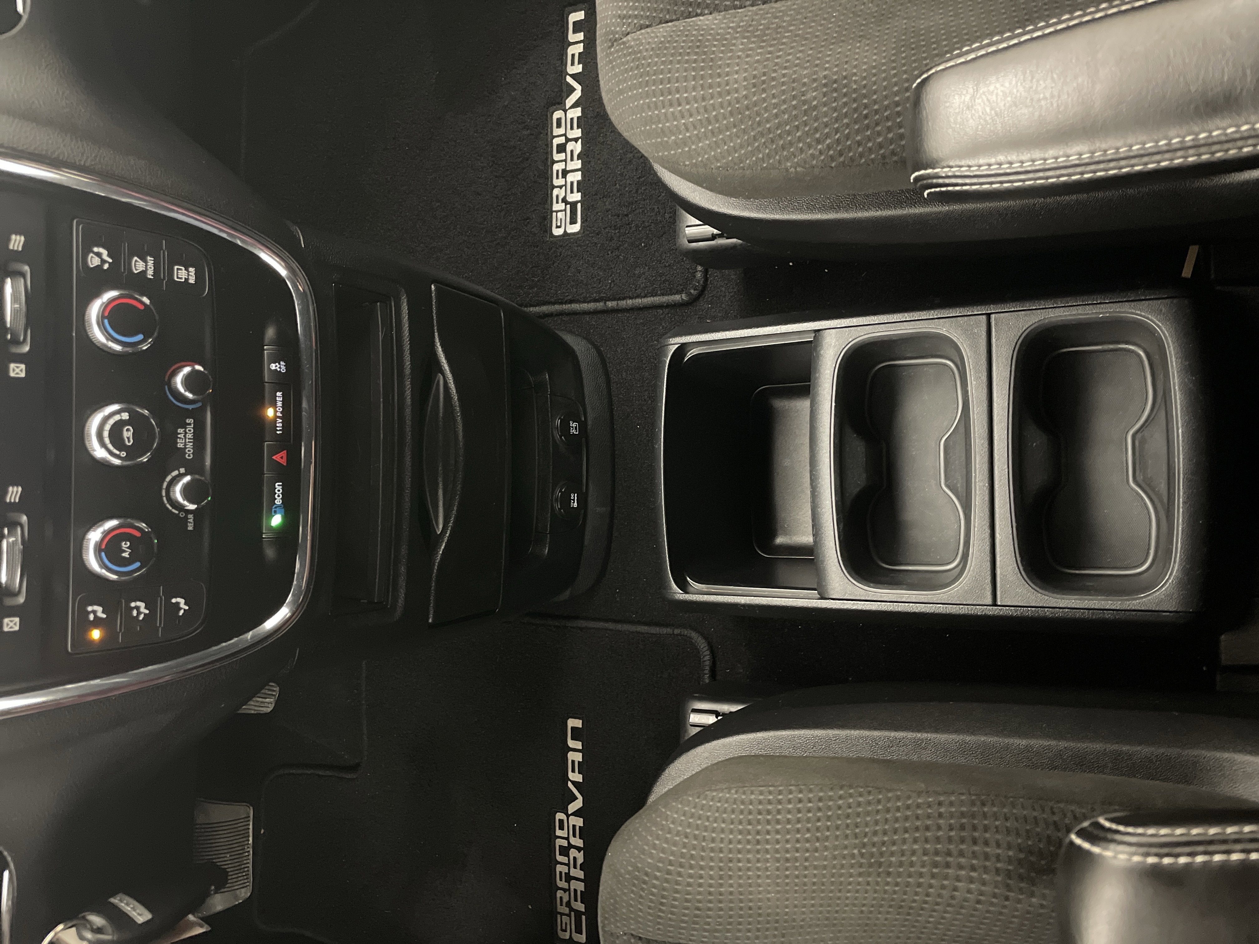 2017 Dodge Grand Caravan SE Plus