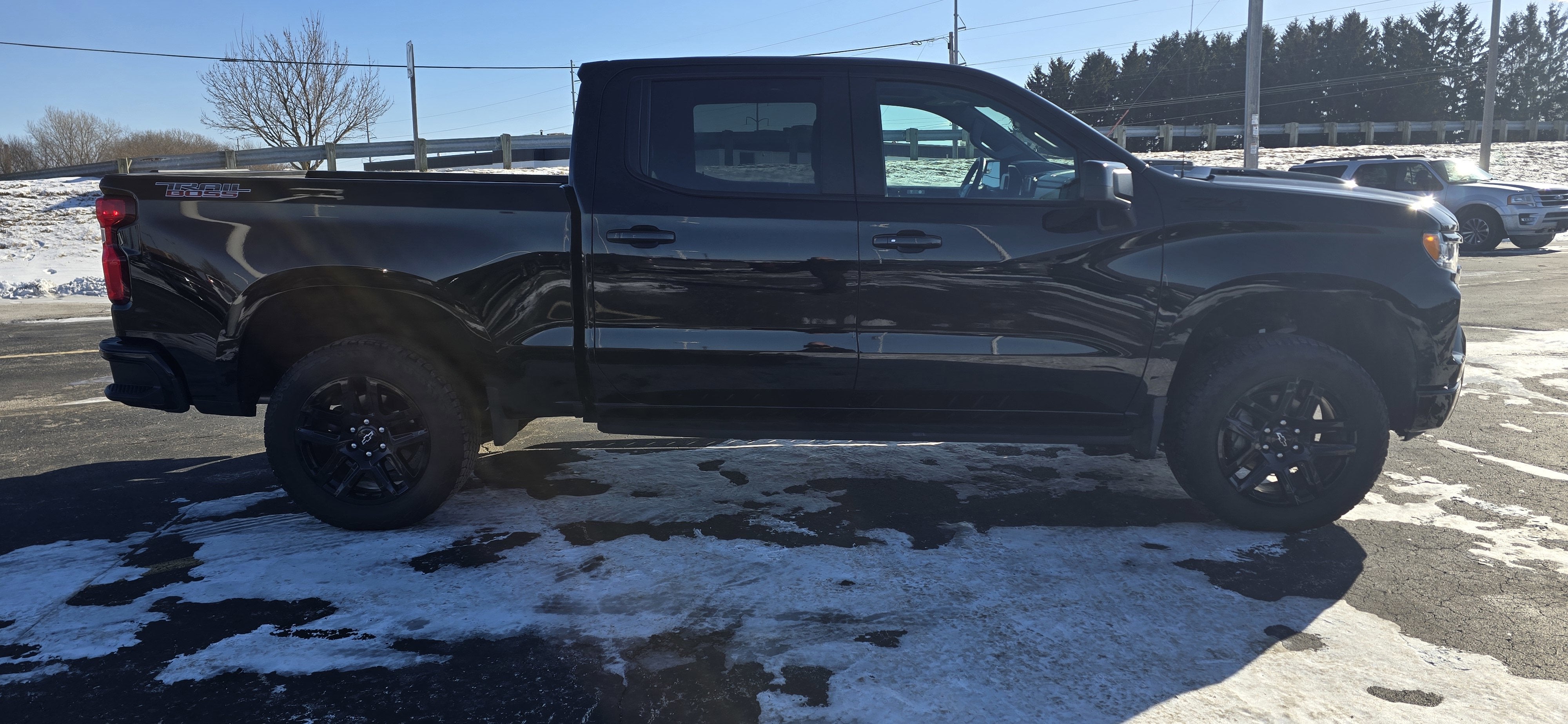 2025 Chevrolet Silverado 1500 LT Trail Boss