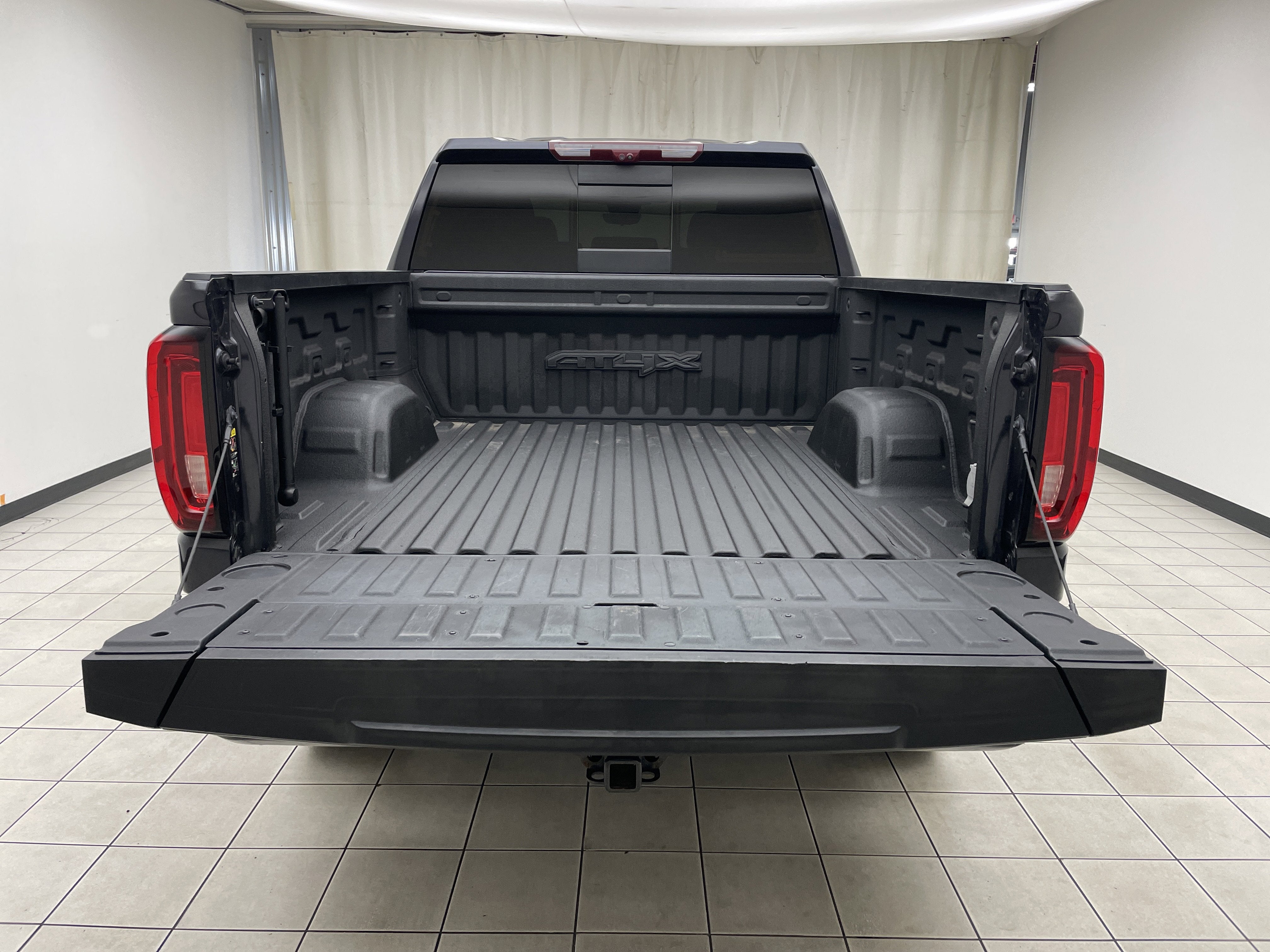 2022 GMC Sierra 1500 AT4X