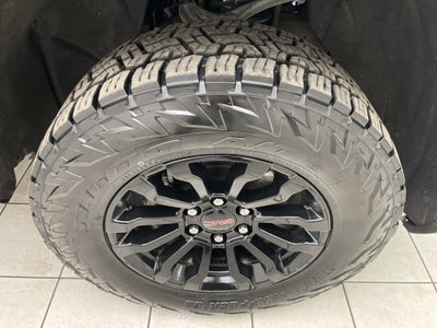 2022 GMC Sierra 1500 AT4X